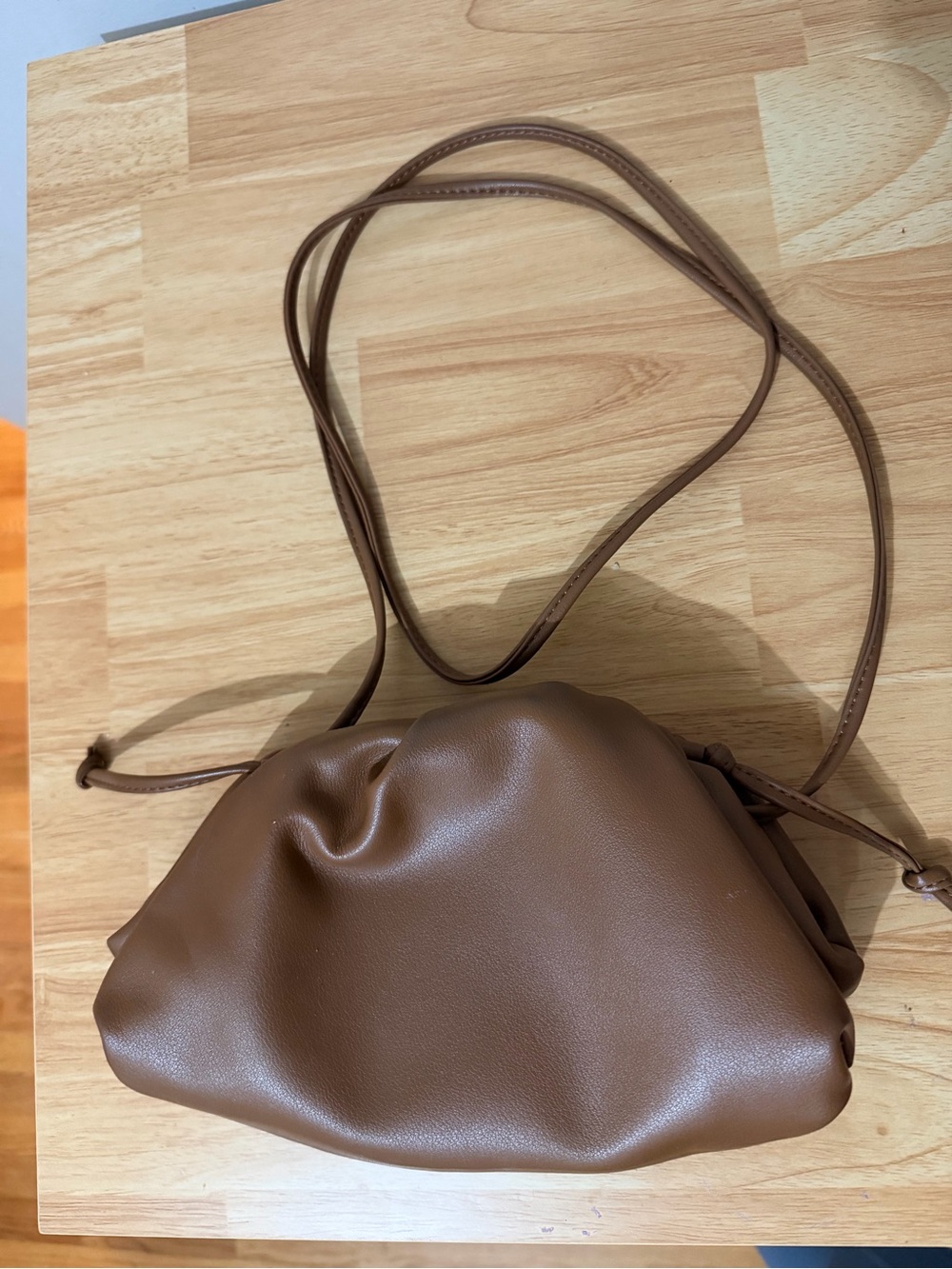 Brown Women's Leather dumpling cloud Crossbody Bag